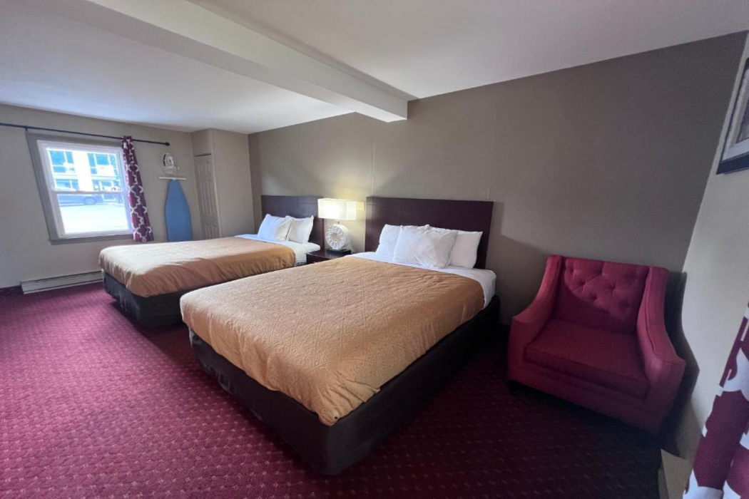 Rodeway Inn and Suites Hershey Chocolate Avenue 5/17
