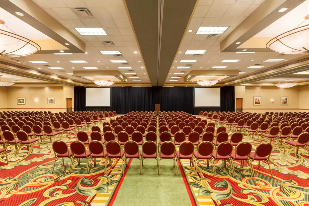 Radisson Hotel Cedar Rapids, IA 18/33