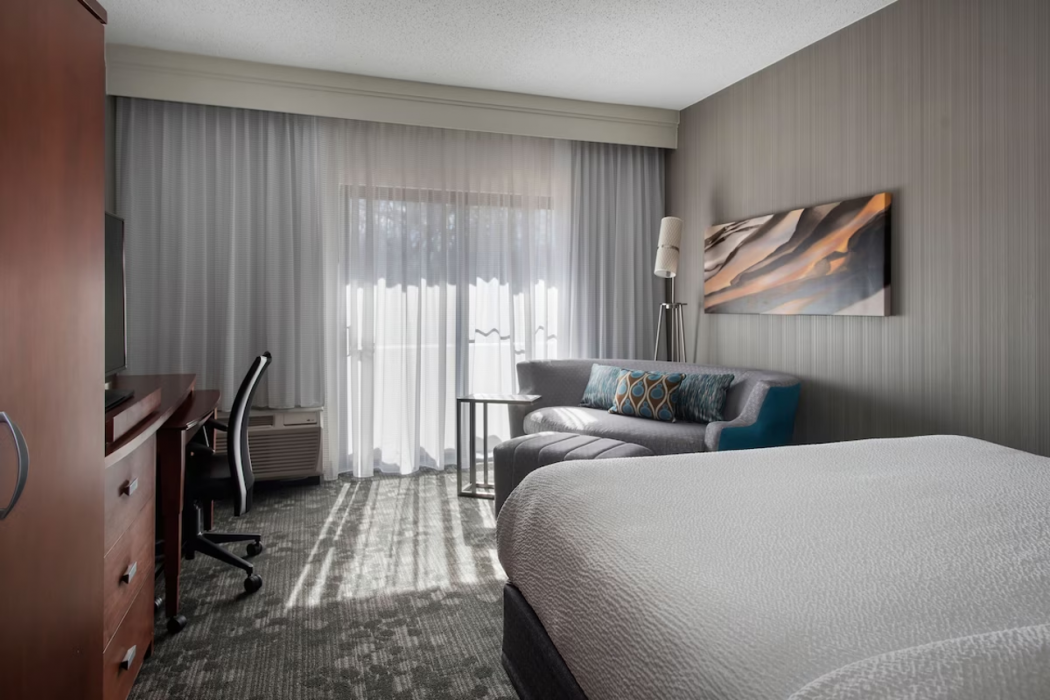 Courtyard by Marriott Mahwah 9/51