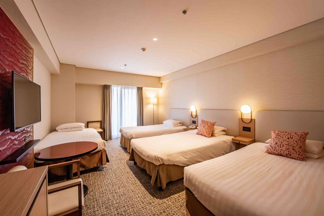 Superior Fourth Room Non Smoking 4th Floor