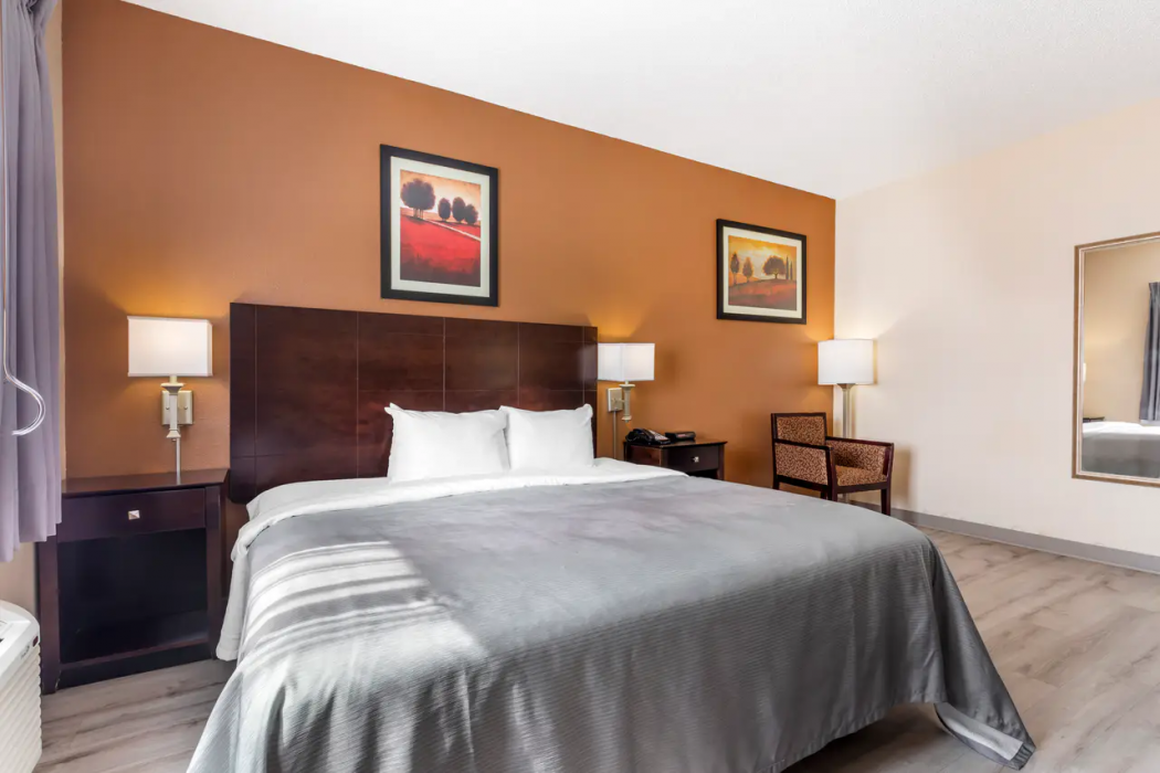 Quality Inn & Suites Wichita Falls I-44 10/23