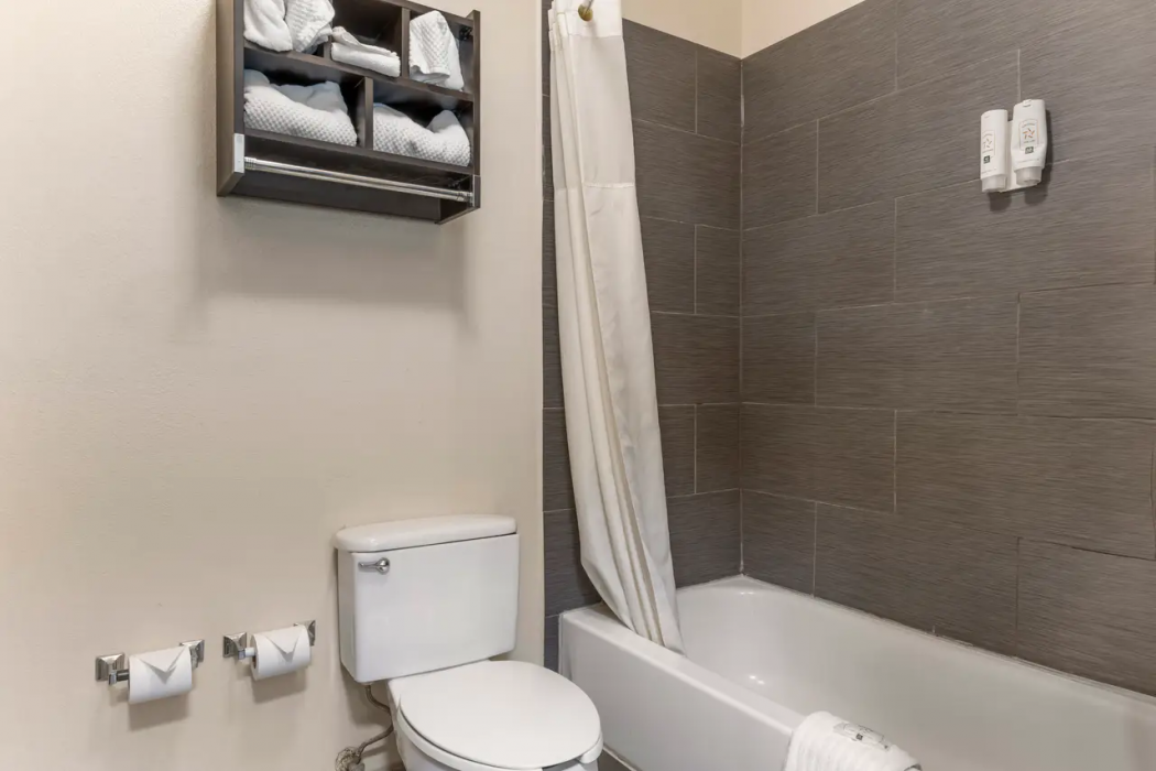Quality Inn & Suites Wichita Falls I-44 9/23