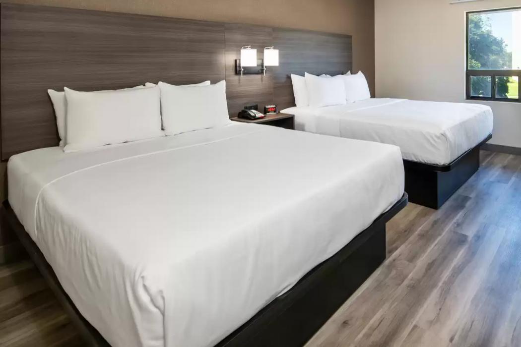 Quality Inn Chatham, ON 10/27