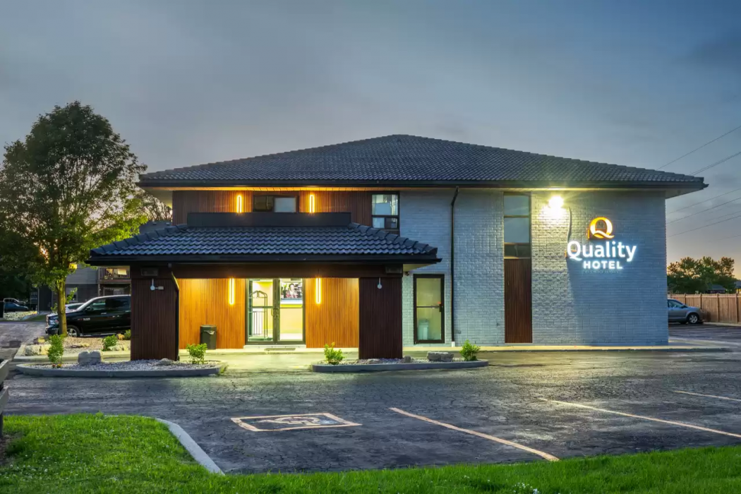 Quality Inn Chatham, ON 1/27