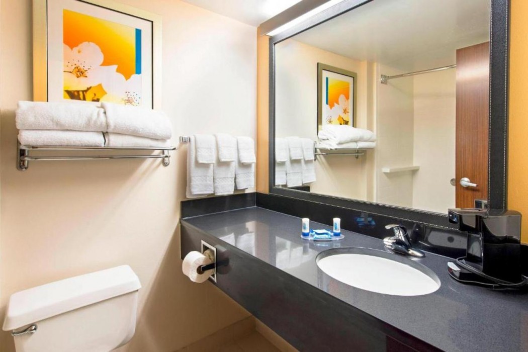 Sleep Inn & Suites Pensacola - University Area 8/20