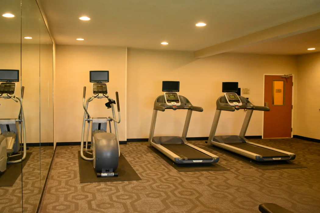 Comfort Inn & Suites Texas City I-45 11/16