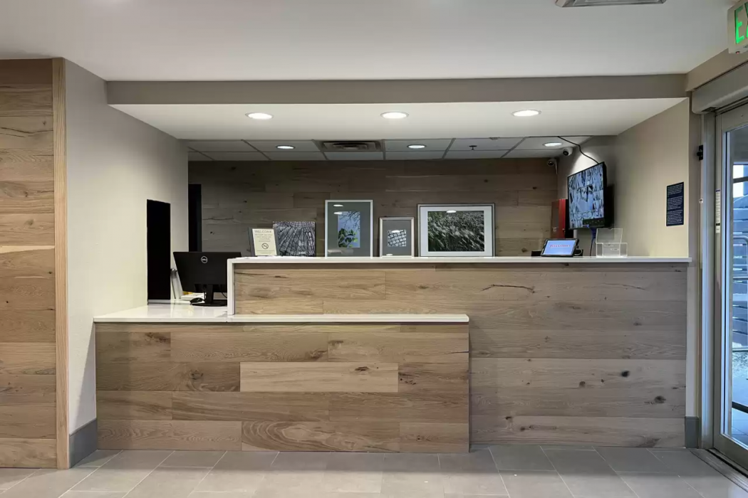 Country Inn & Suites by Radisson, LSU/Medical Corridor 6/28