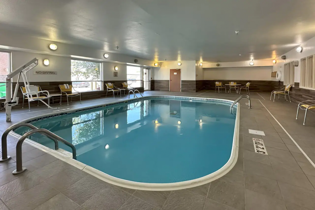 Country Inn & Suites by Radisson, Bismarck-Mandan 33/47