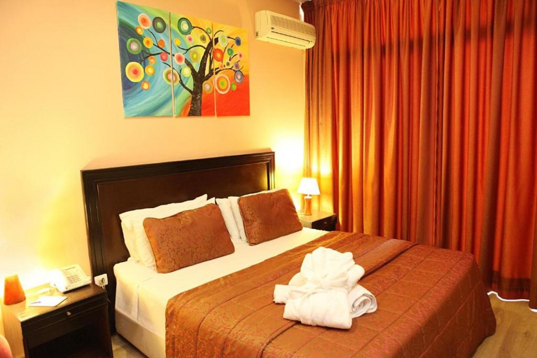 Mozart Hotel Beirut 12/39