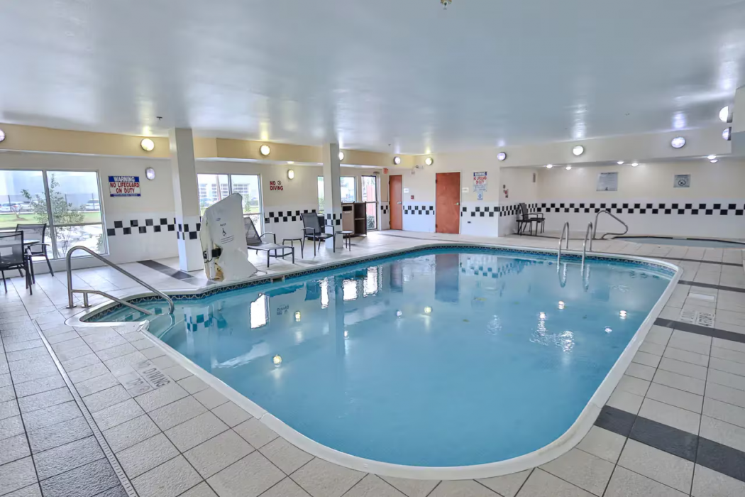 Comfort Inn & Suites Houston North - Spring 17/27