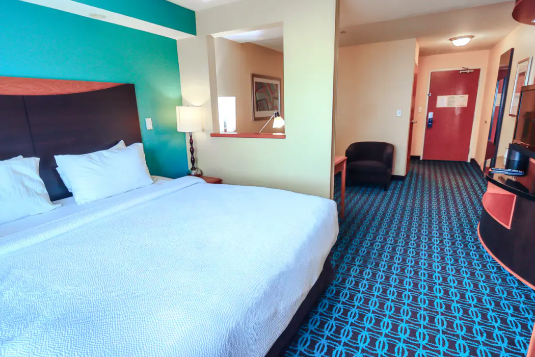 Comfort Inn & Suites Houston North - Spring 15/27