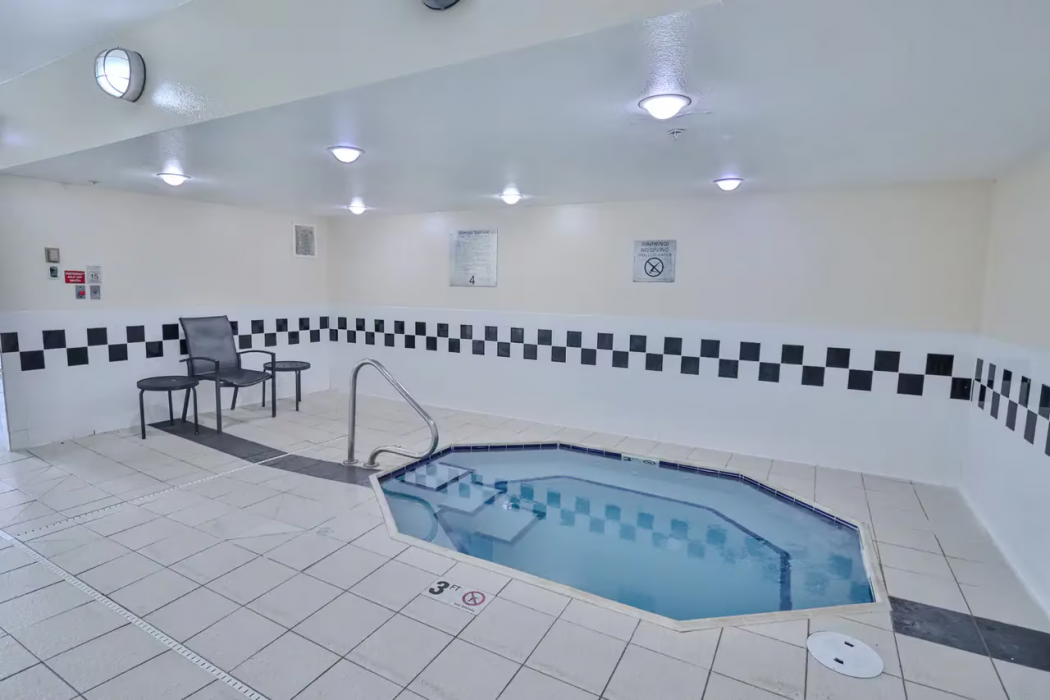 Comfort Inn & Suites Houston North - Spring 16/27