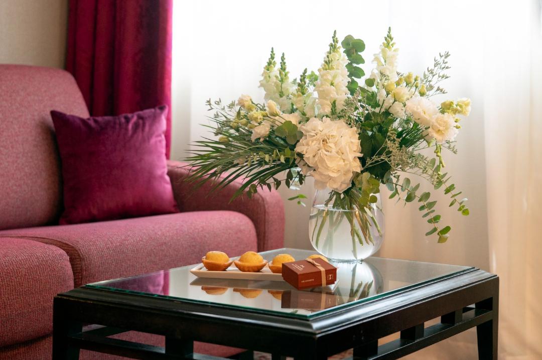 Warwick Paris Champs-Elysees 24/64