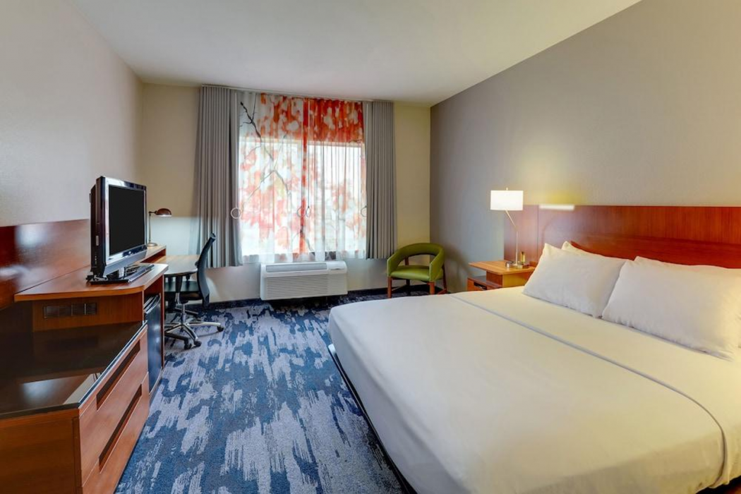 Best Western Plus Las Colinas Inn & Suites 18/58