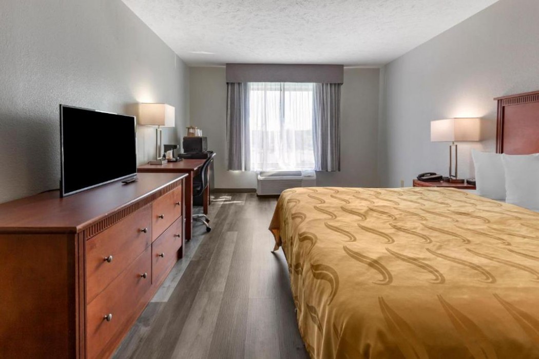 Quality Inn Fayetteville near Fort Bragg 12/28