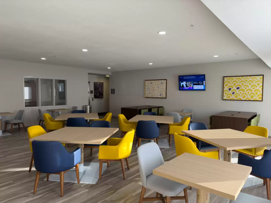 Comfort Inn Davenport East - Bettendorf 24/35