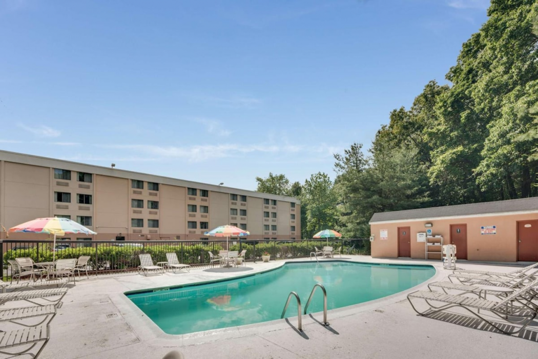 Motel6 Milford, CT 45/74