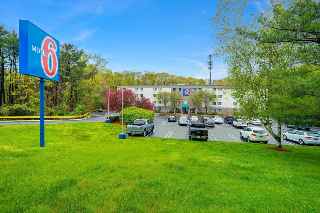 Motel6 Milford, CT in MILFORD - CT