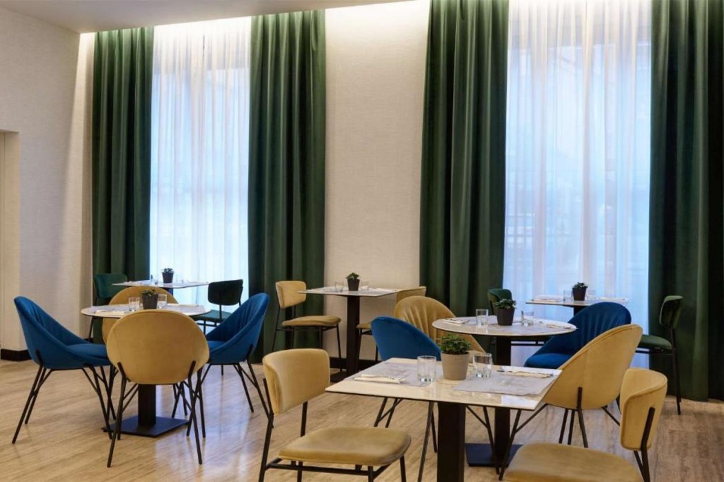 Radisson Hotel Ferrara 8/60
