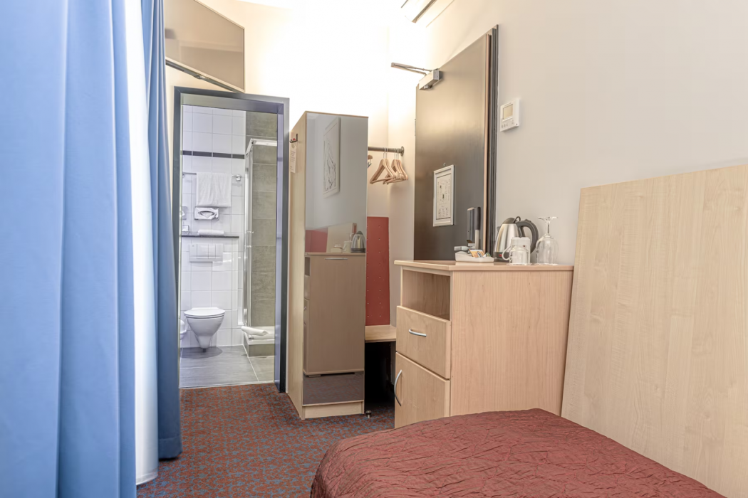 Ramada By Wyndham Frankfurt Central Station 9/35