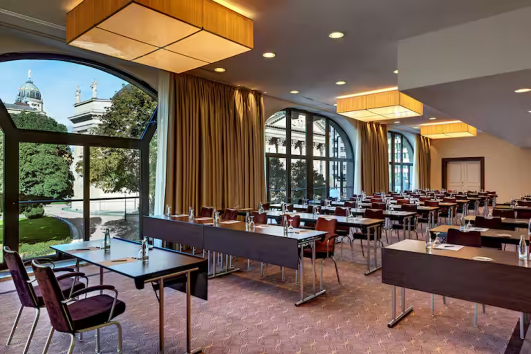 Hilton Berlin 28/70