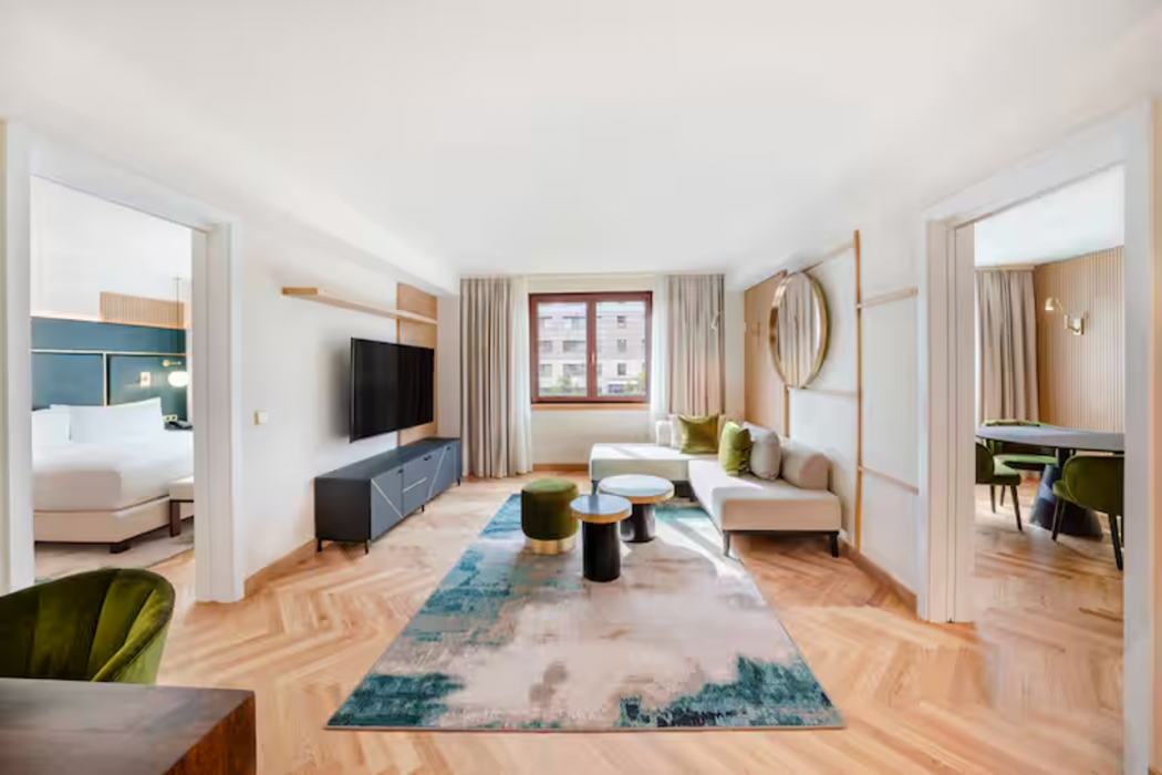 Hilton Berlin 18/70