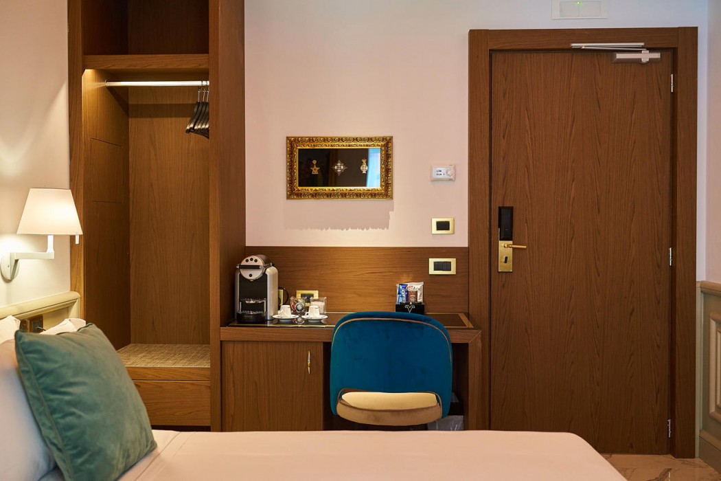 Hotel Valadier 19/72