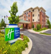 Country Inn & Suites by Radisson, Springfield Downtown 1/14