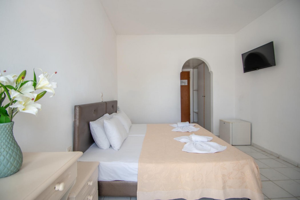 Ikaros Hotel 19/70
