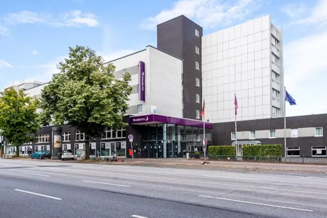 Premier Inn Hamburg City Alster Hotel