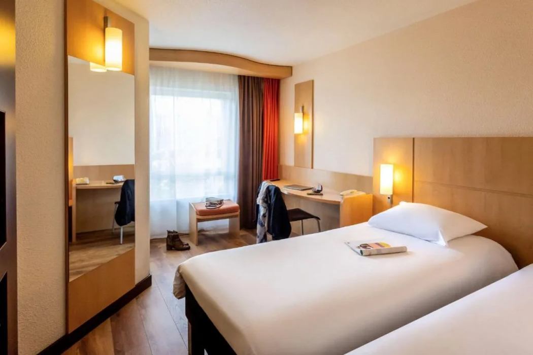Ibis Antwerpen Centrum 19/62