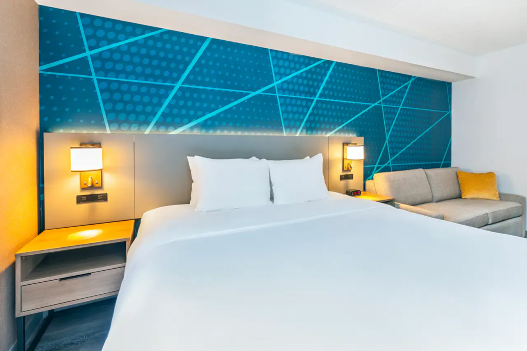 Comfort Suites London, ON 7/12
