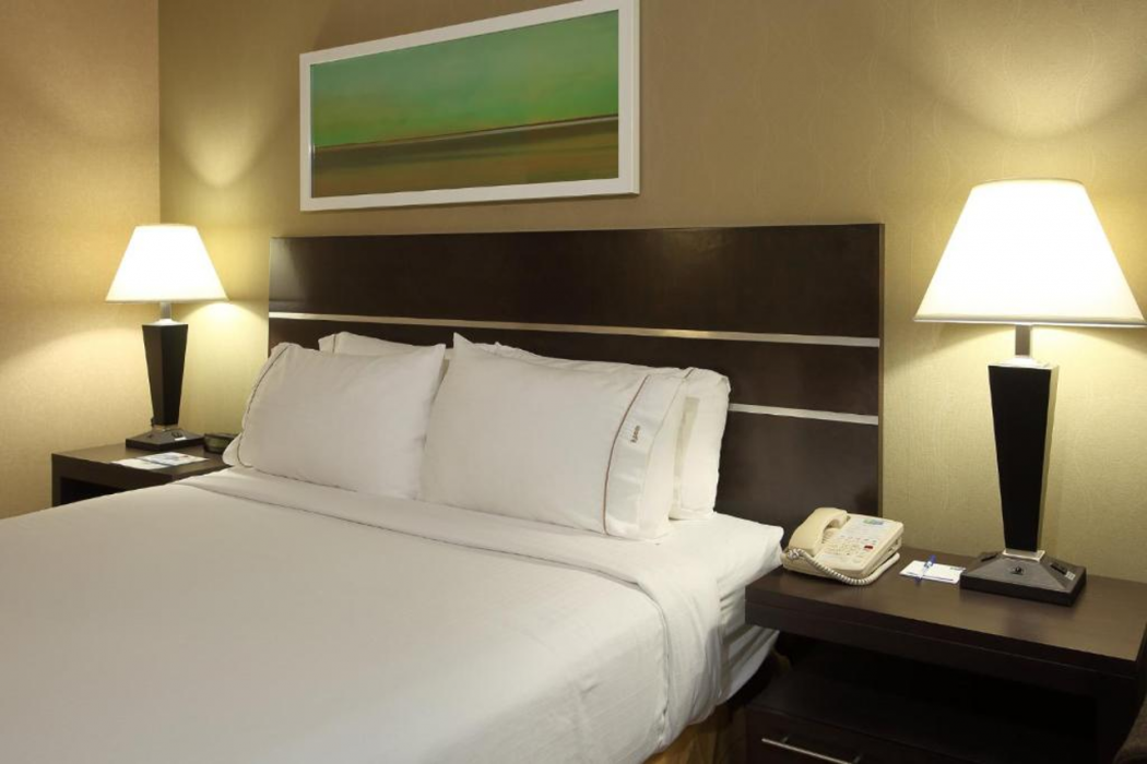 Holiday Inn Express Vernon 14/61