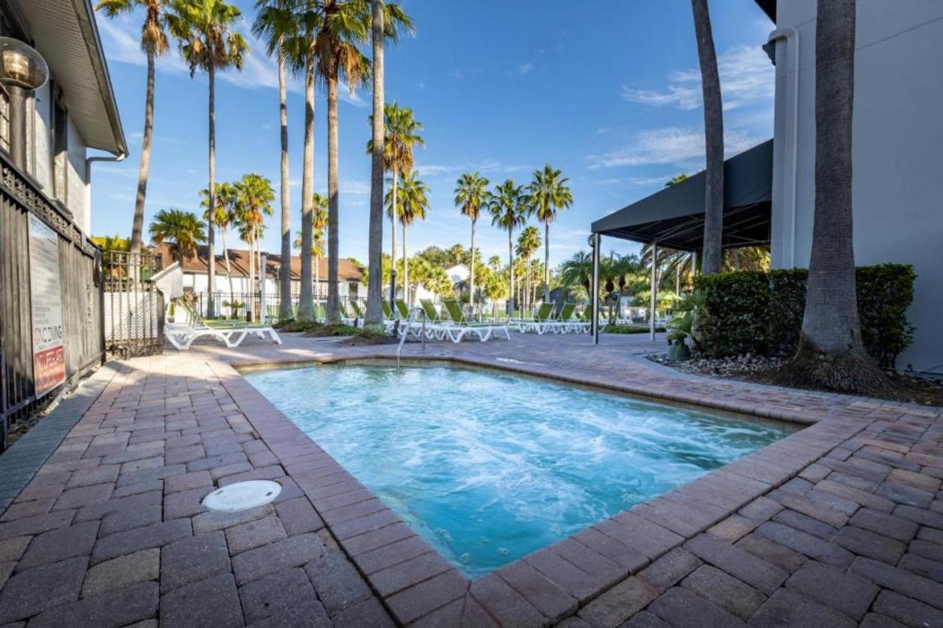 Legacy Vacation Resorts - Orlando-Kissimmee 59/95