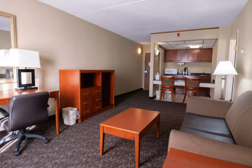 Quality Inn & Suites Downtown Mansfield, OH 9/21