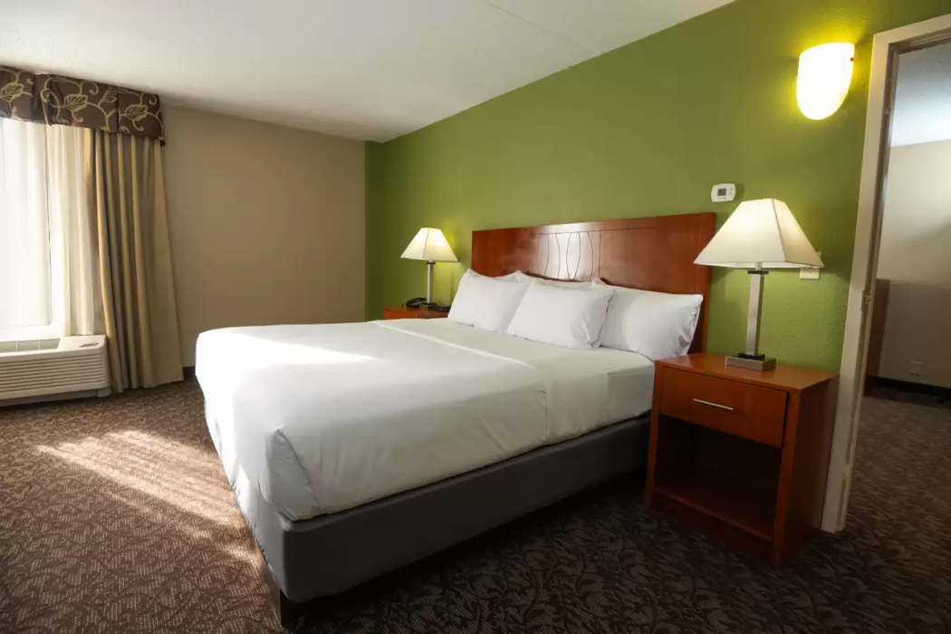 Quality Inn & Suites Downtown Mansfield, OH 12/21