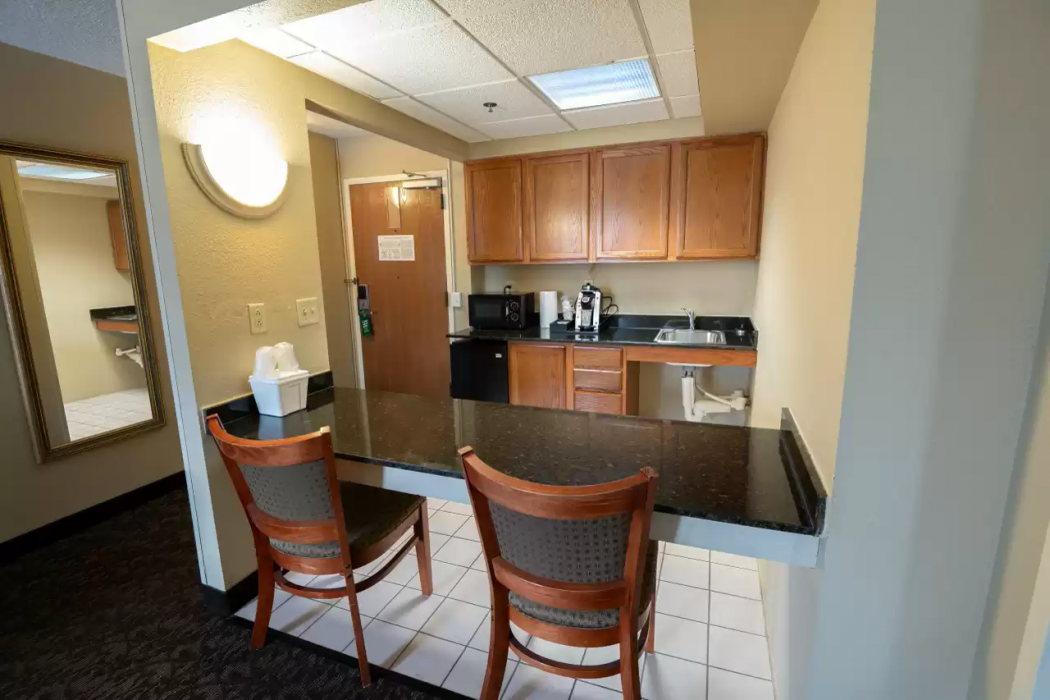 Quality Inn & Suites Downtown Mansfield, OH 10/21