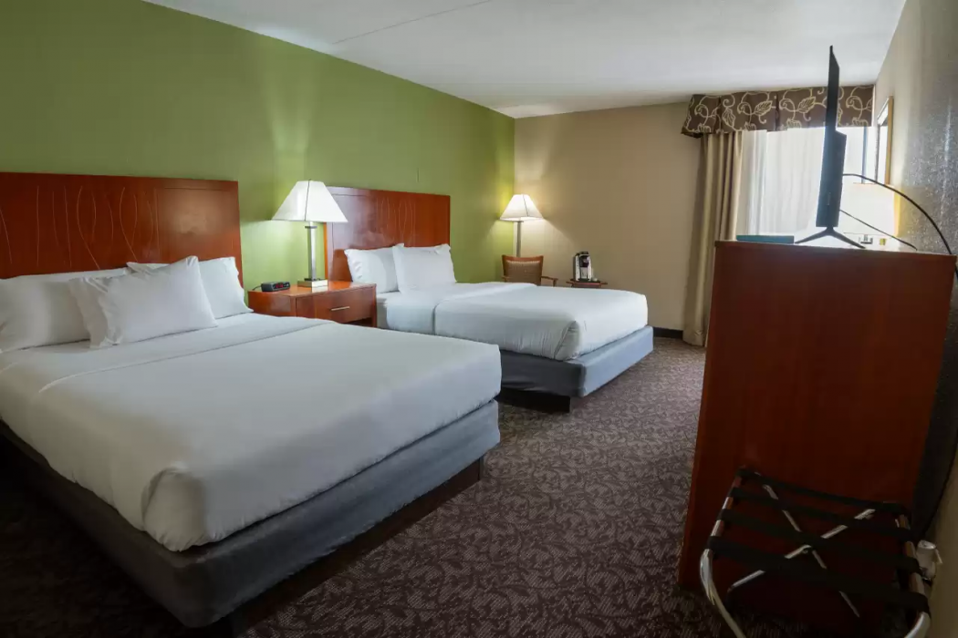 Quality Inn & Suites Downtown Mansfield, OH 7/21