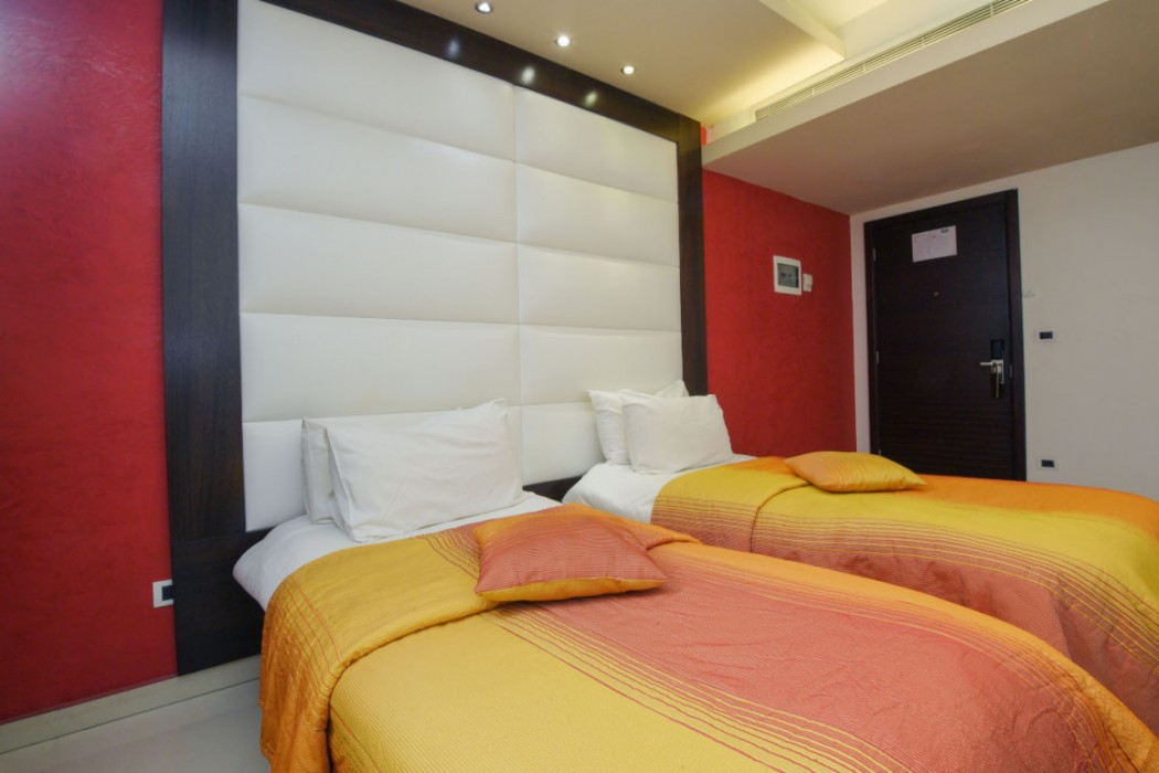 Hollywood Inn Hotel 19/67