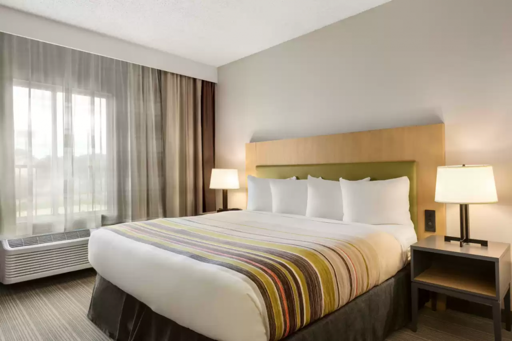 Country Inn & Suites by Radisson, Austin North (Pflugerville), TX 11/45
