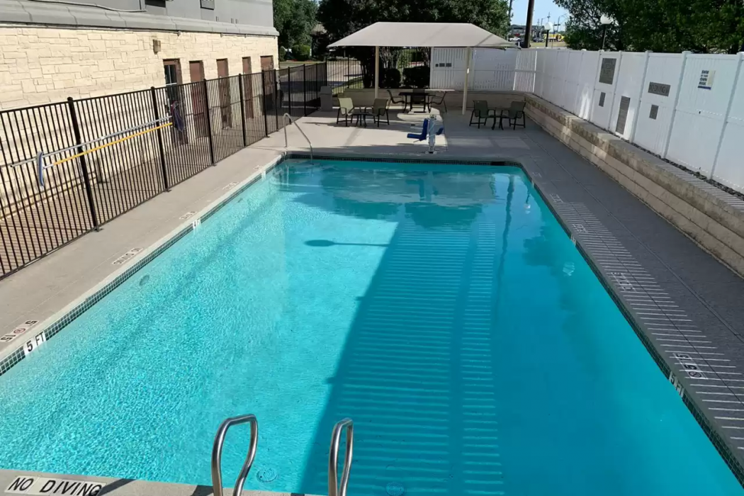 Country Inn & Suites by Radisson, Austin North (Pflugerville), TX 28/45