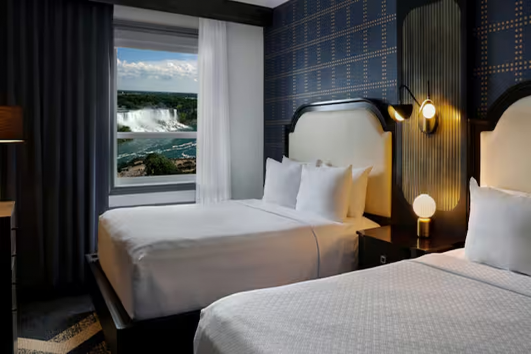 The Brock Niagara Falls Fallsview, Tapestry by Hilton 11/38