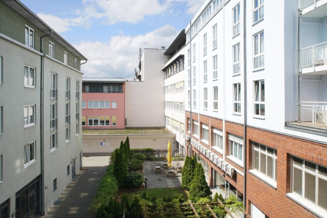 Courtyard By Marriott Dresden 2/40
