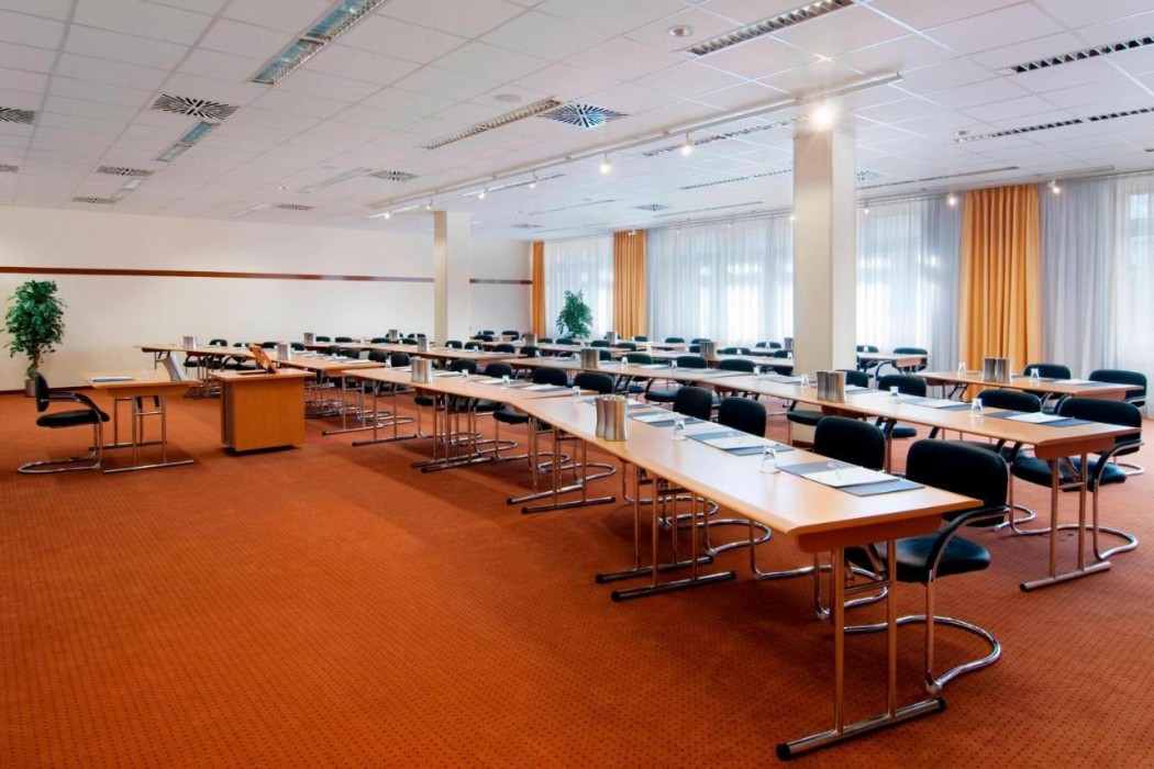 Courtyard By Marriott Dresden 15/40
