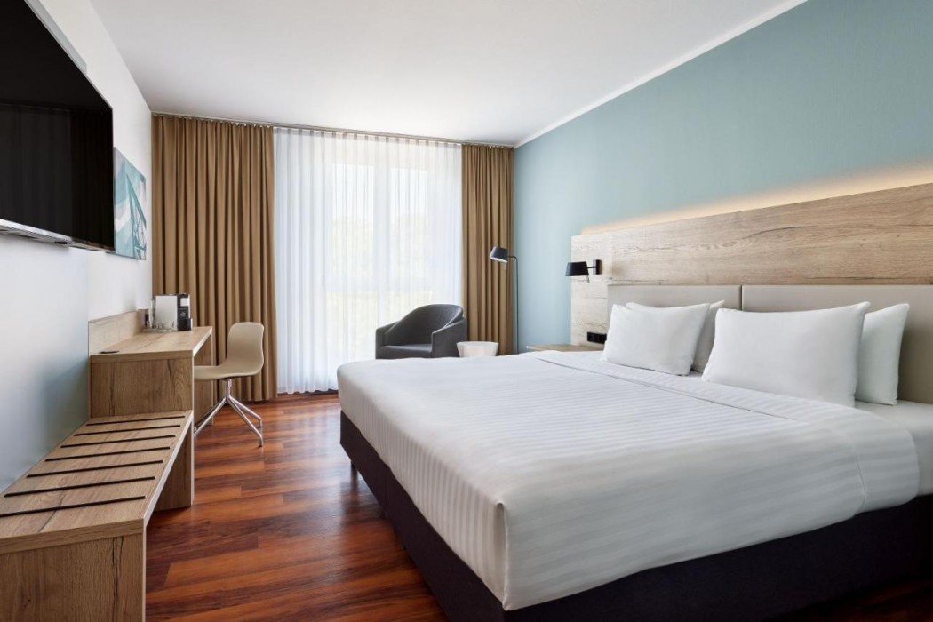 Courtyard By Marriott Dresden 10/40