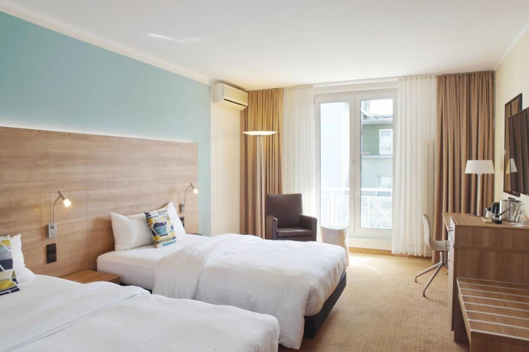 Courtyard By Marriott Dresden 9/40