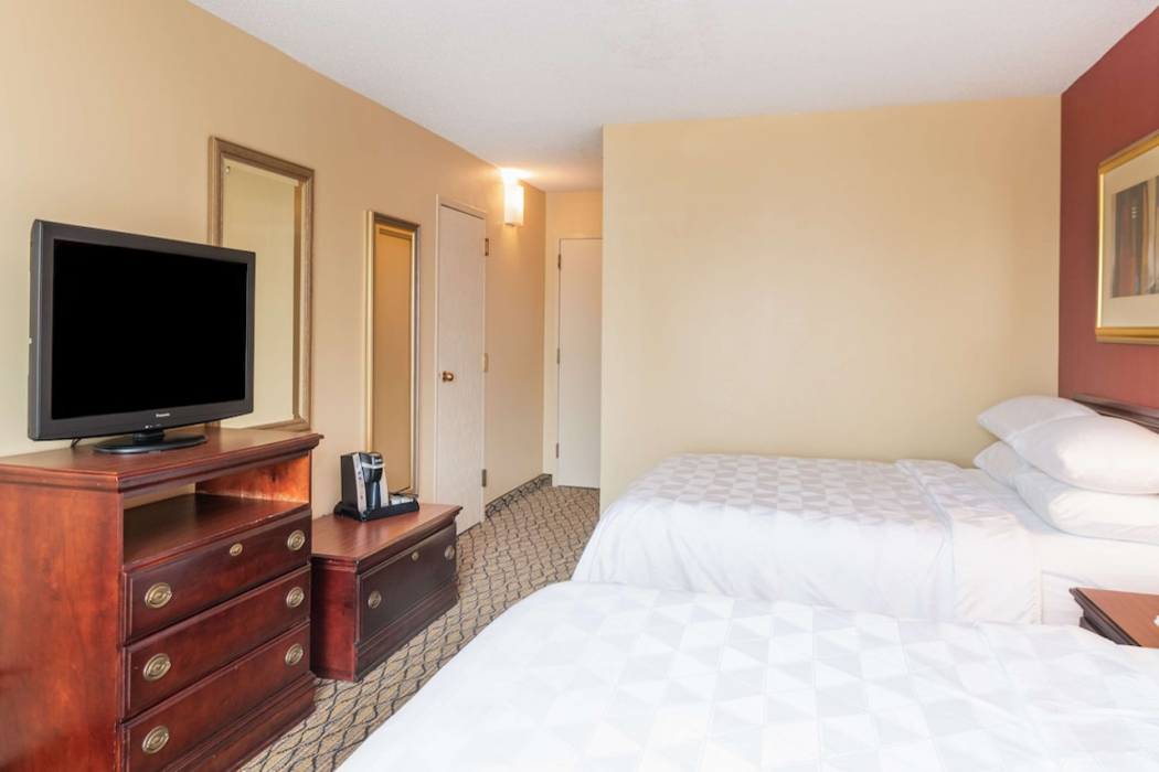 Aviator Hotel & Suites, Bw Signature Collection 9/38