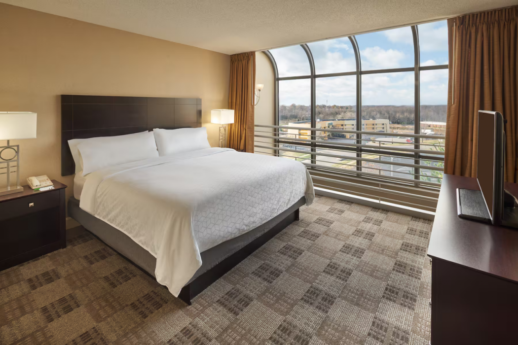 Wyndham Executive Center Columbia 11/60