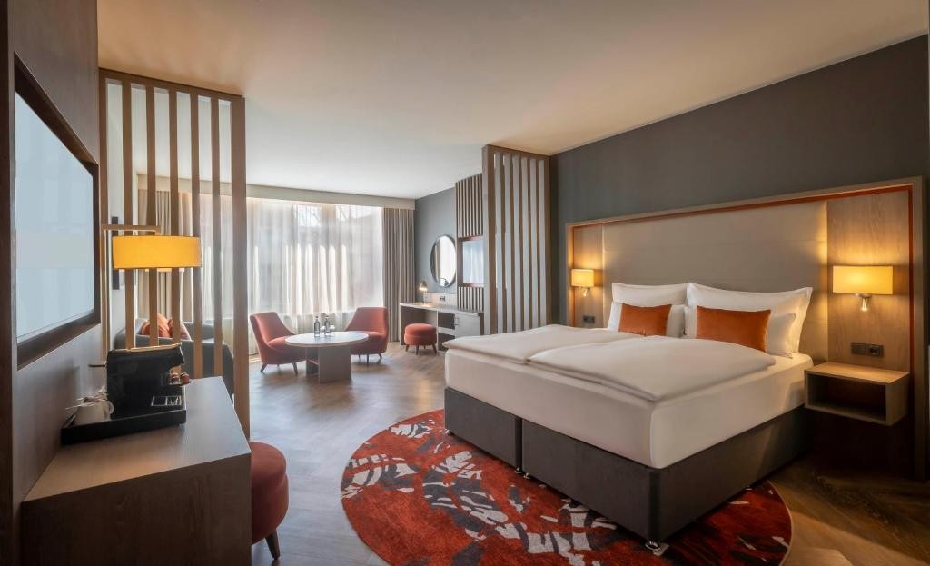 Clayton Hotel Dusseldorf City Centre 8/31