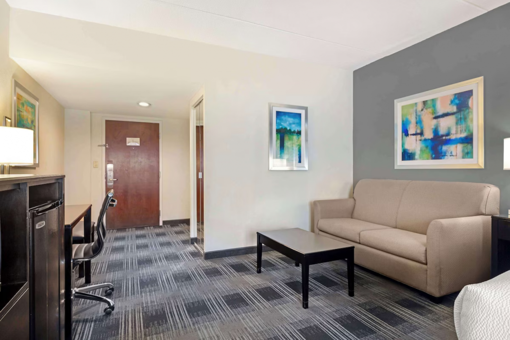 Best Western Hartford Hotel & Suites 26/59